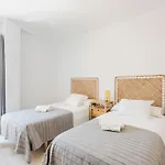 Remo Carihuela A Pie De Playa Parking Privado トレモリノス