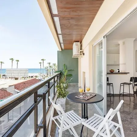 Remo Carihuela A Pie De Playa Parking Privado トレモリノス