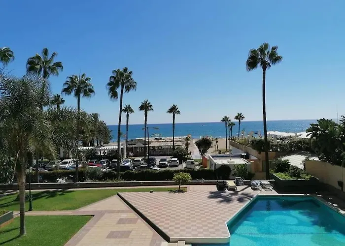 Remo Carihuela A Pie De Playa Parking Privado * Torremolinos