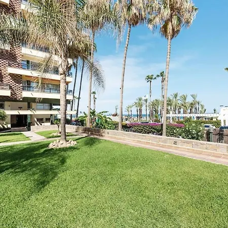 Remo Carihuela A Pie De Playa Parking Privado